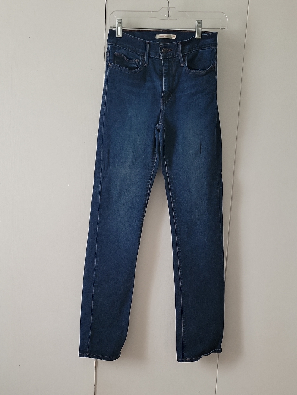 Women's Skinny Jeans in Deep Indigo Wash